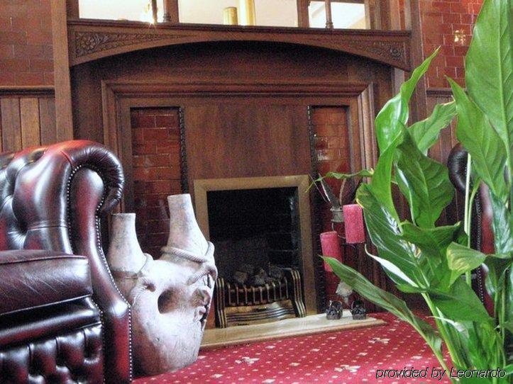 Wimblehurst Hotel Horsham Interior foto